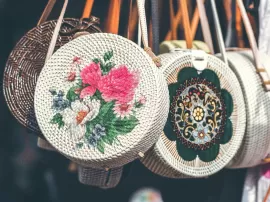 Qué características distintivas tiene la off white bolsa en comparación a otras marcas de lujo