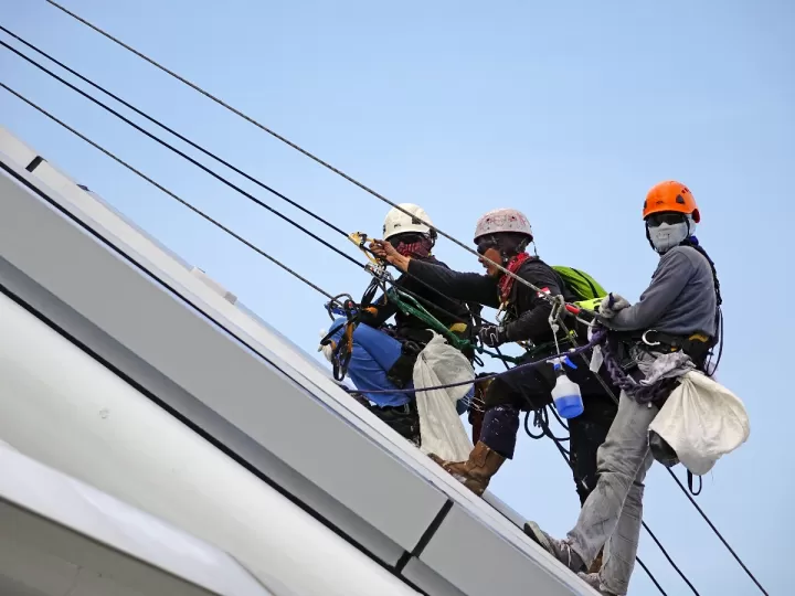 casco trabajo en altura