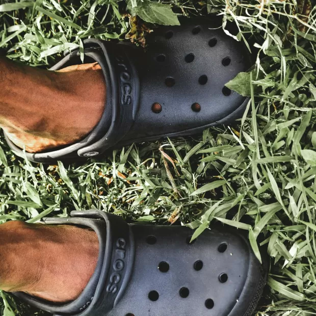 crocs classic platform