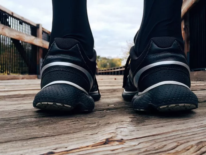 skechers go and walk