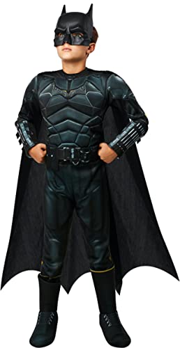 Rubies Disfraz Batman Deluxe para niño, con pecho musculoso de Lujo Oficial de la película The Batman en color negro, capa removible y máscara para halloween, navidad, carnaval y cumpleaños