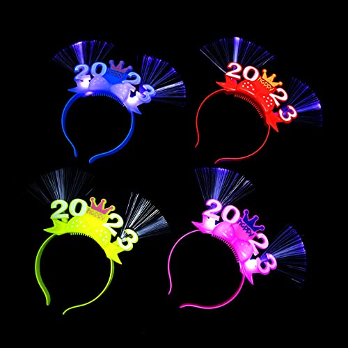 Amosfun 4 piezas 2023 Feliz Año Nuevo Diadema con LED Fibra Óptica Nochevieja Aro de pelo Luz Cabeza Bopper Tiara de Navidad Corona para 2022 Suministros de fiesta de Año Nuevo (color al azar)
